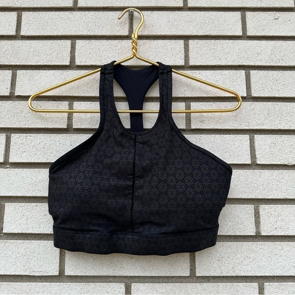 Zyia Active Black Flower Power Bra - Picture 2 of 10